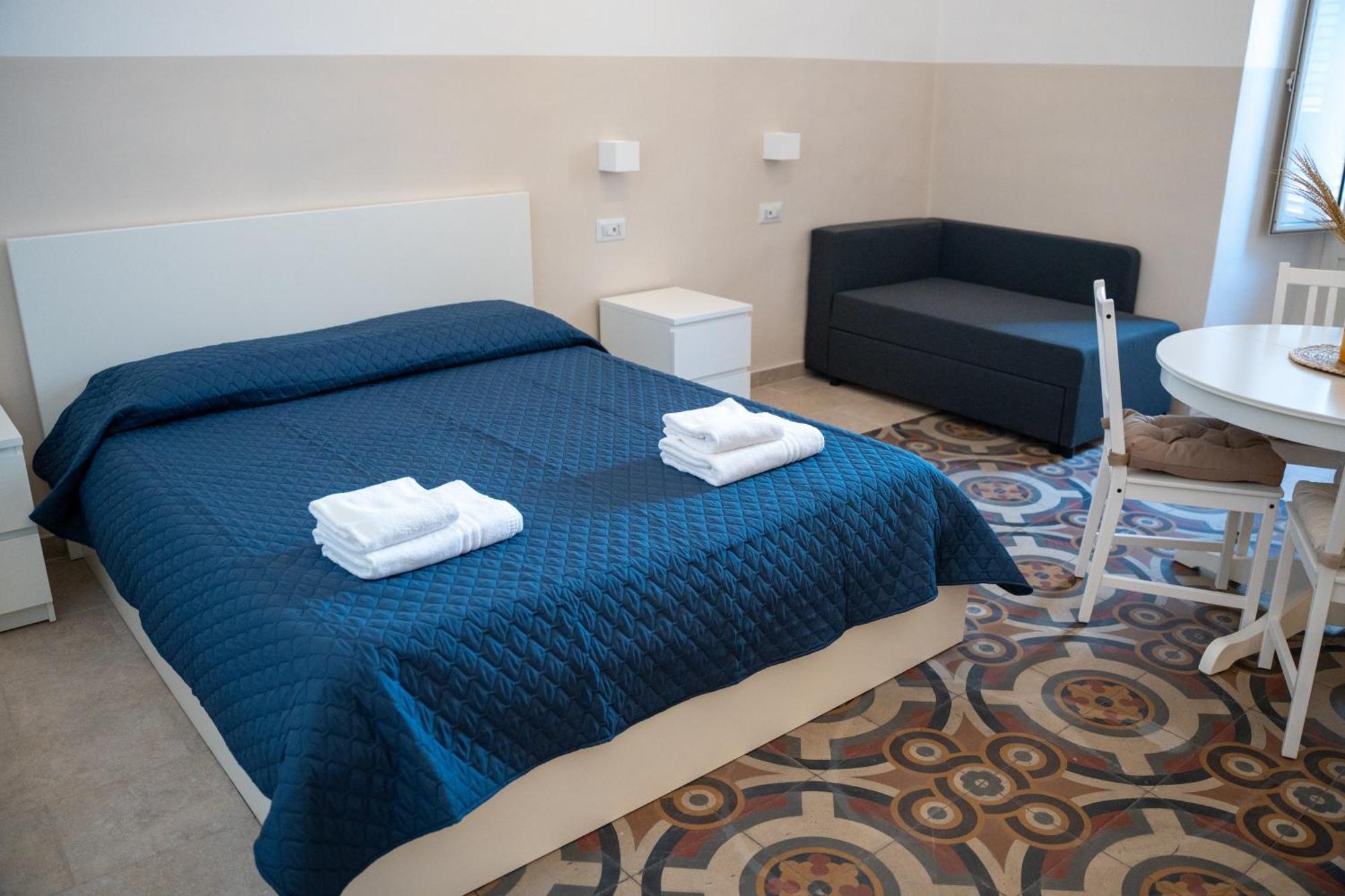 Principe Amedeo 93 Bed & Breakfast Bari Eksteriør bilde